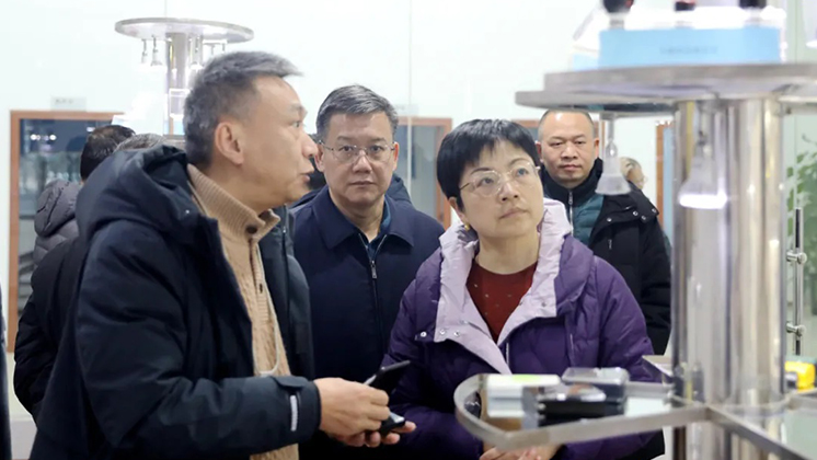 省工信厅副厅长彭涛调研香港宝典资料大全7401：打造更多湖南制造品牌