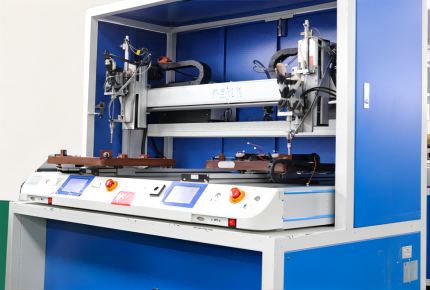 Automatic screw-fixing machine
